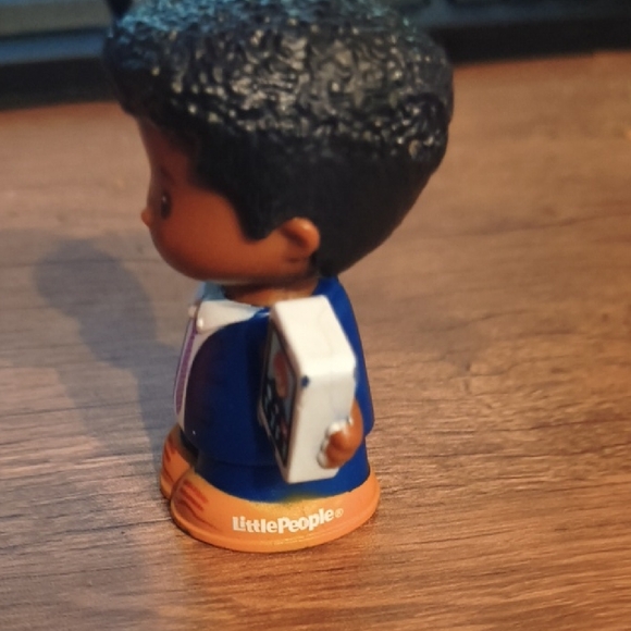 Set of 3 Fisher Price Little People - Neighborhood Figures / Community Helpers - Picture 3 of 14